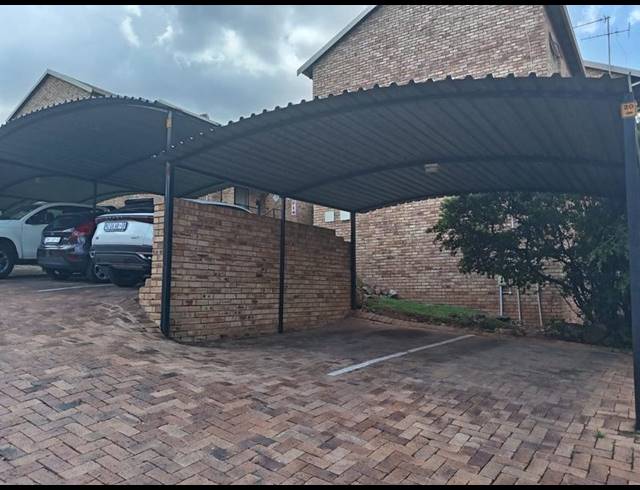 3 BEDROOM APARTMENT FOR SALE IN ELANDSPARK